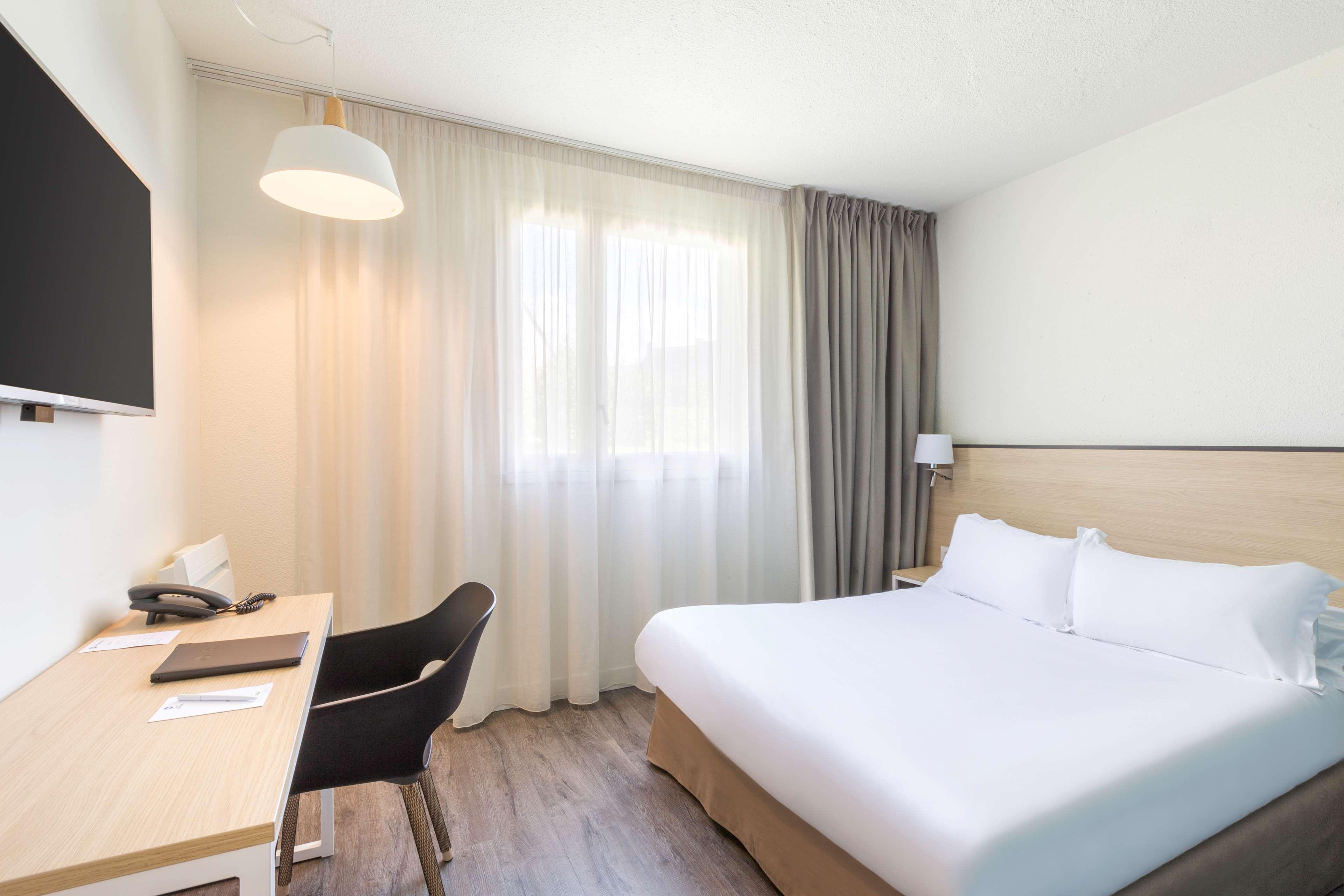 Best Western Armor Park Dinan Et Spa Exterior photo