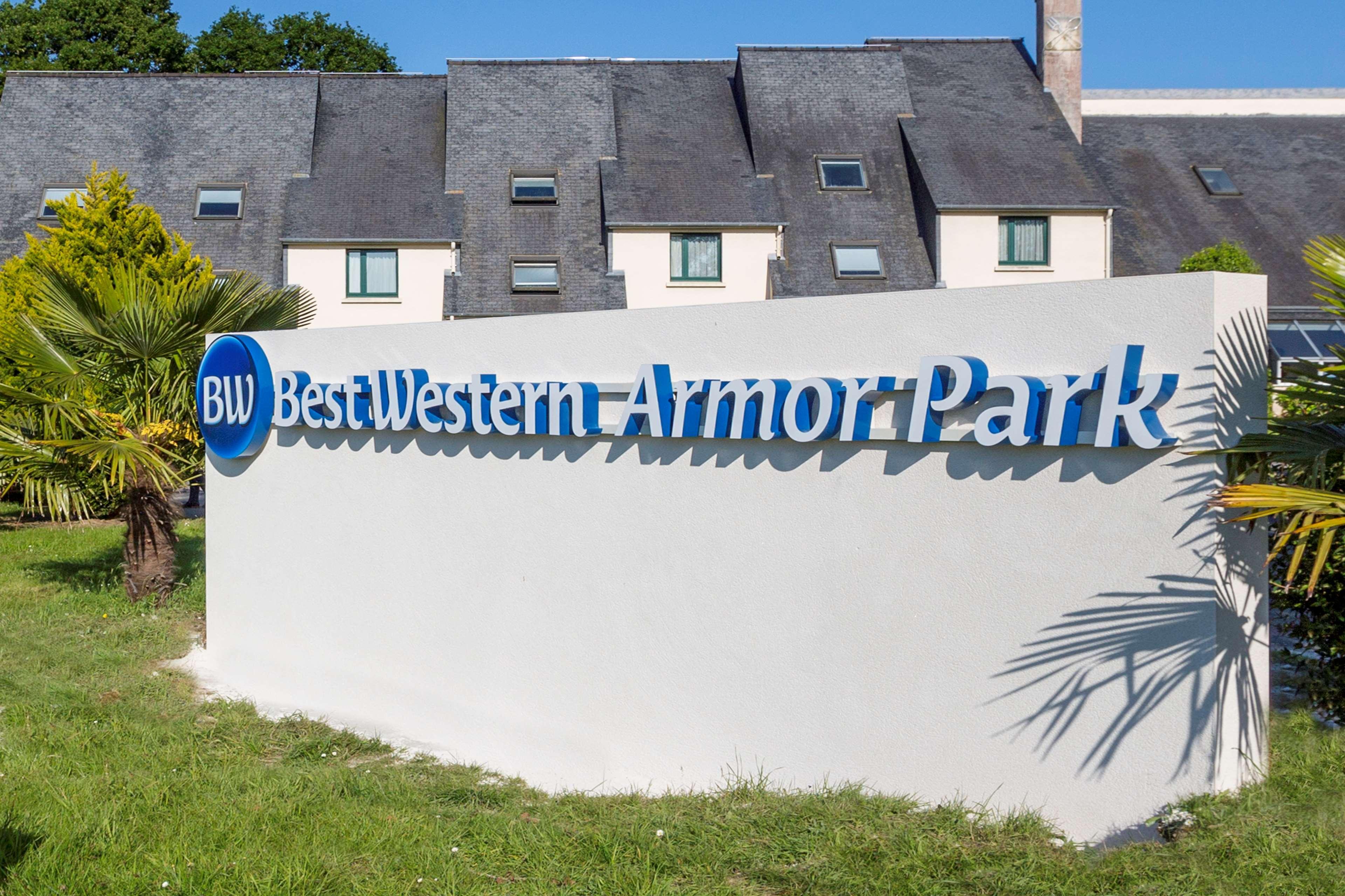 Best Western Armor Park Dinan Et Spa Exterior photo
